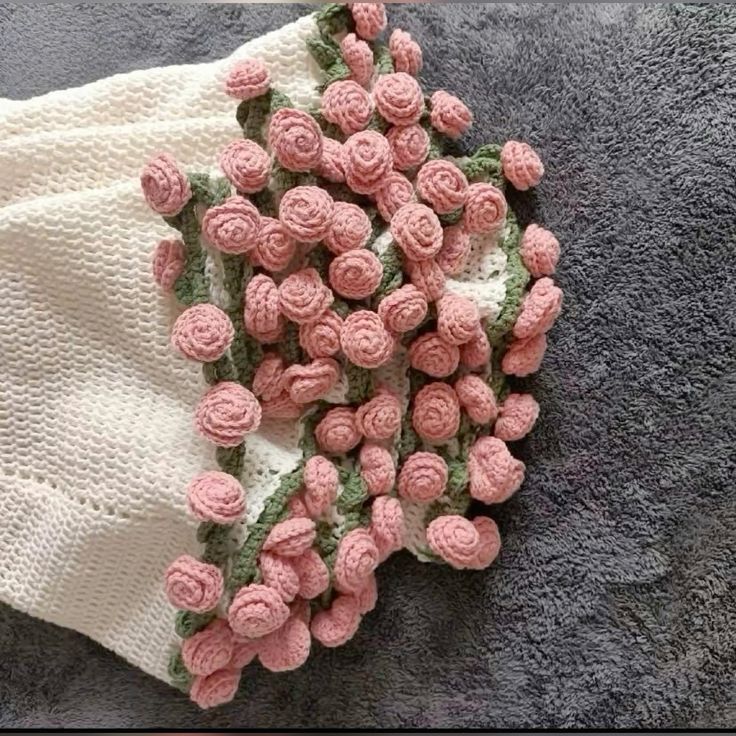 Soft Rose/Sunflower Bouquet Blanket (Premium Wool Yarn) - Image 7